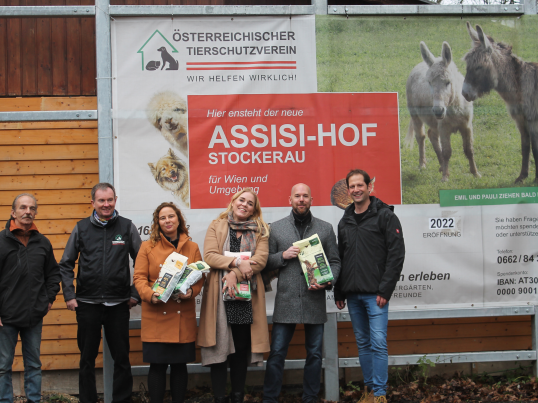 GLS-Scheckübergabe-an-den-österreichischen-Tierschutz