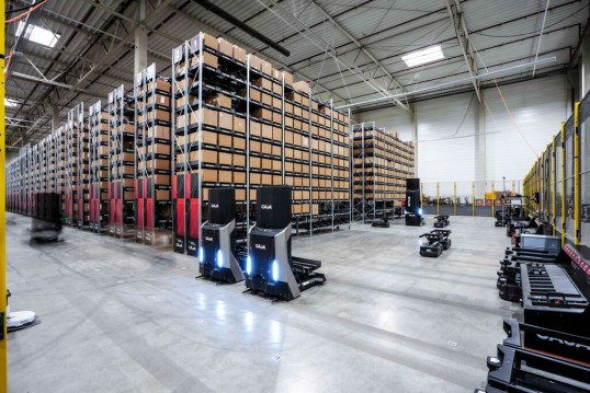 Fulfillment vs Dropshipping: Differences and Advantages