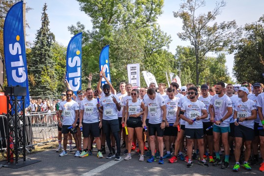 gls employees ready to run a marathon