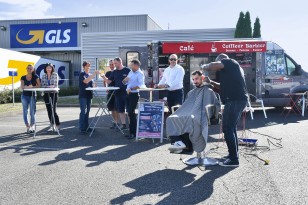 Opération Coiffeur-barbier sur l'agence GLS de Pau