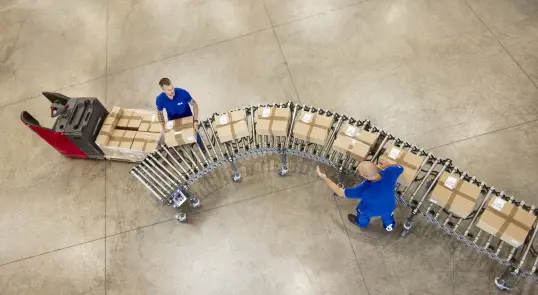 employees working in GLS depot